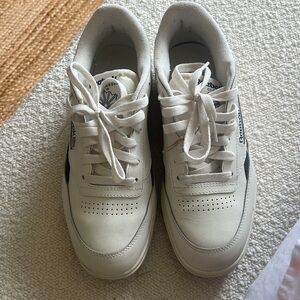 Reebok green strip sneaker